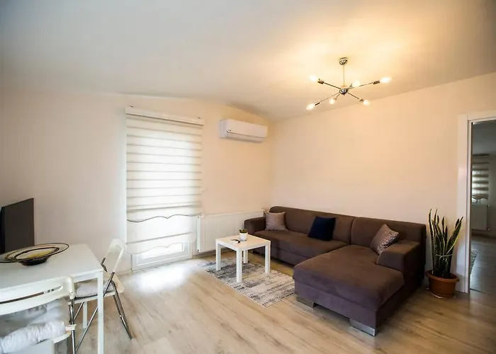 Limon Agacli Ev - Urla